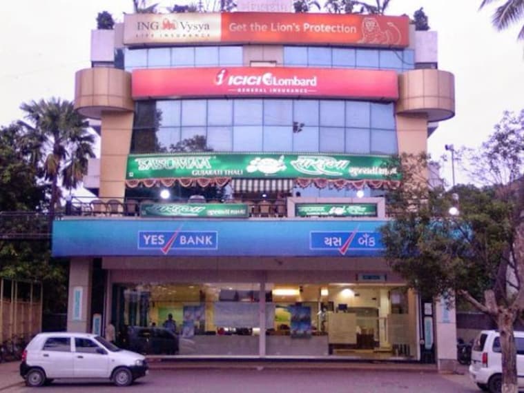 Sasumaa Gujarati Thali-1